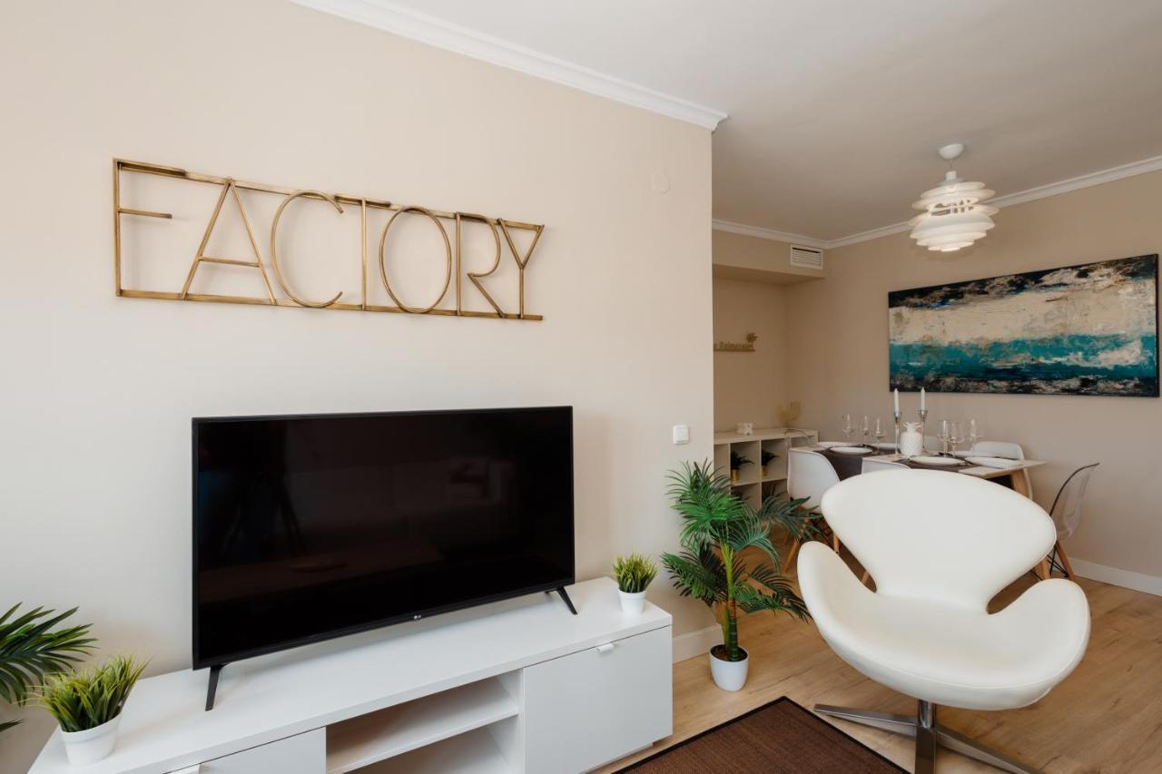 Apartament In The Historic Center Of Malaga, Very Close To The And The Ave Train Station, With Private Parking