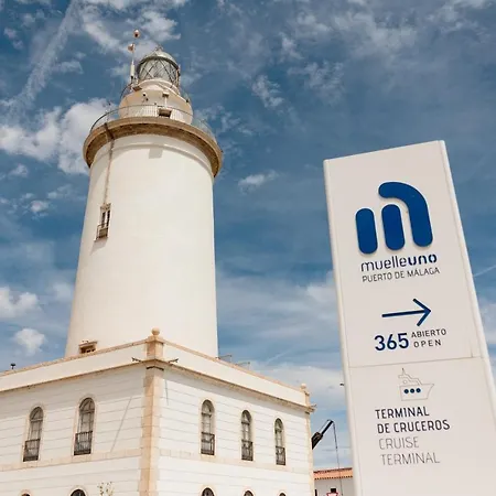 In The Historic Center Of Malaga, Very Close To The Beach And The Ave Train Station, With Private Parking Exterior foto
